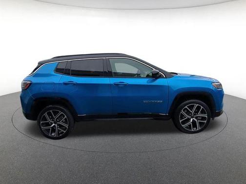 Hydro Blue Pearlcoat 2025 Jeep Compass Limited