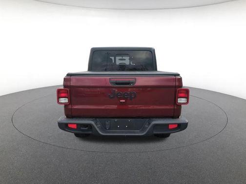 Snazzberry Pearlcoat 2022 Jeep Gladiator Sport