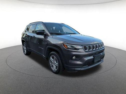 Gray 2024 Jeep Compass Latitude