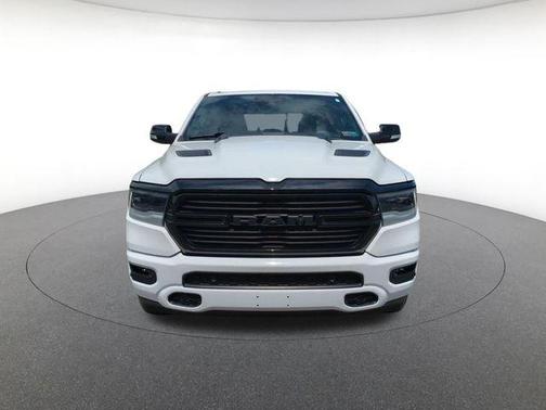 Bright White Clearcoat 2022 RAM 1500 Laramie