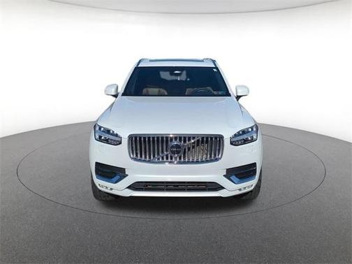 2023 Volvo XC90 B6 Plus 7-Seater