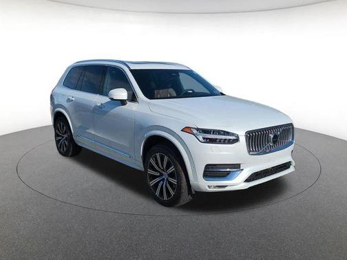2023 Volvo XC90 B6 Plus 7-Seater