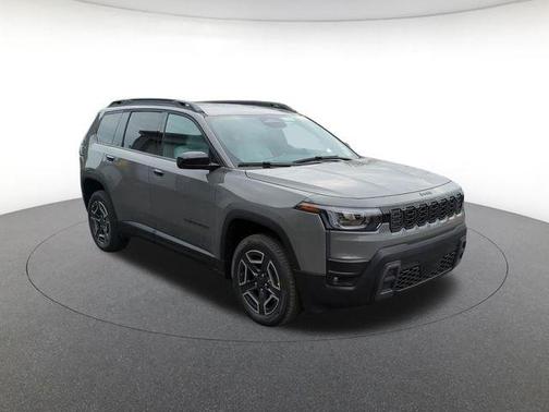 Sting Gray Clearcoat 2026 Jeep Cherokee LAREDO/LIMITED