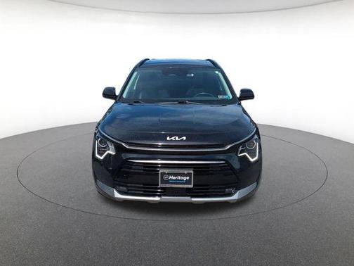 Aurora Black 2023 Kia Niro EX Touring