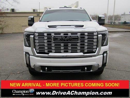 2024 GMC Sierra 2500 Denali