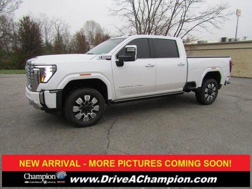 2024 GMC Sierra 2500 Denali