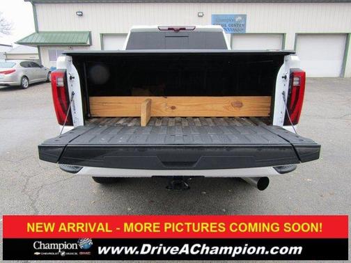 2024 GMC Sierra 2500 Denali