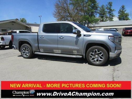 2025 GMC Sierra 1500 SLT