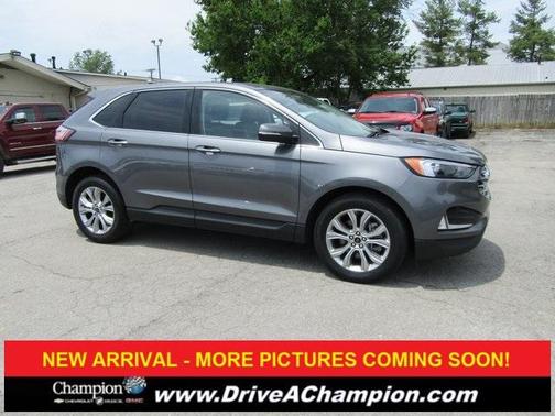 2024 Ford Edge Titanium