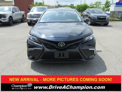 2024 Toyota Camry SE Nightshade