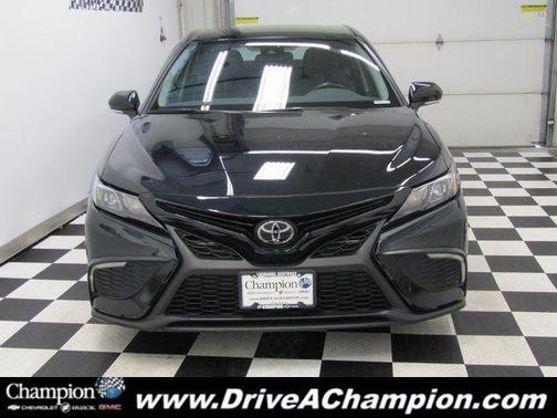 2024 Toyota Camry SE Nightshade
