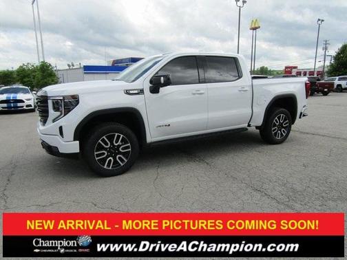 2022 GMC Sierra 1500 AT4