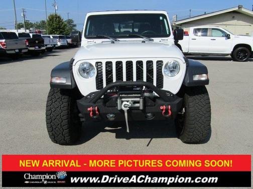 2020 Jeep Gladiator Sport