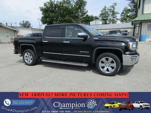 Black 2018 GMC Sierra 1500 SLT