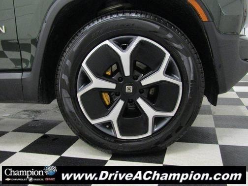 2022 Rivian R1T Adventure Package