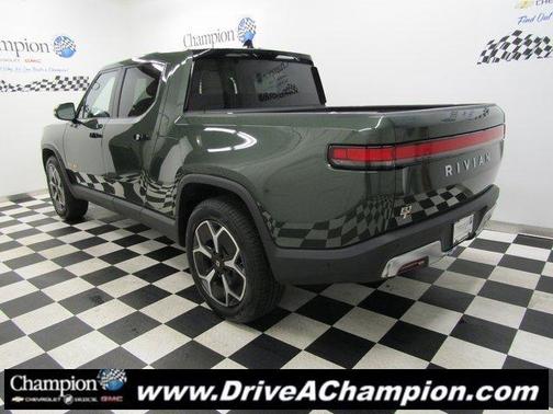 2022 Rivian R1T Adventure Package