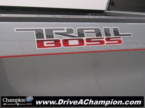 2024 Chevrolet Silverado 1500 Custom Trail Boss
