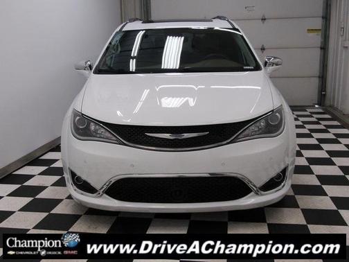 2019 Chrysler Pacifica Limited