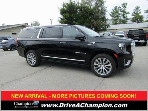 2022 GMC Yukon XL Denali