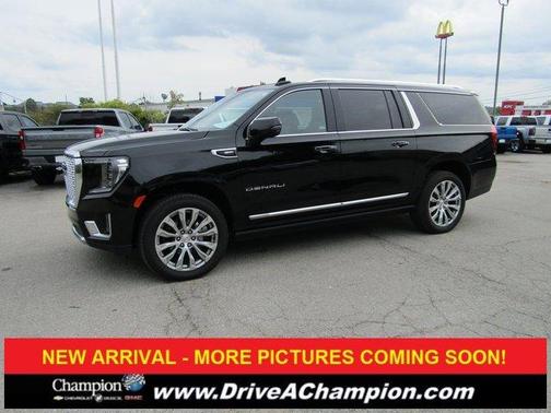 2022 GMC Yukon XL Denali