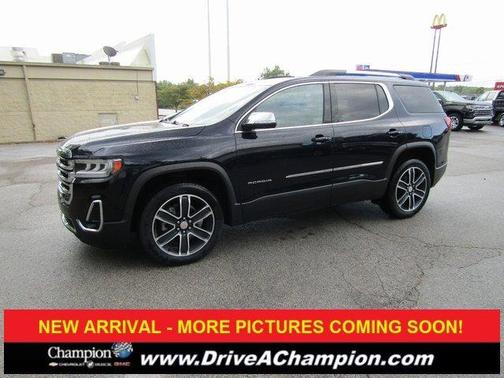 2022 GMC Acadia SLT