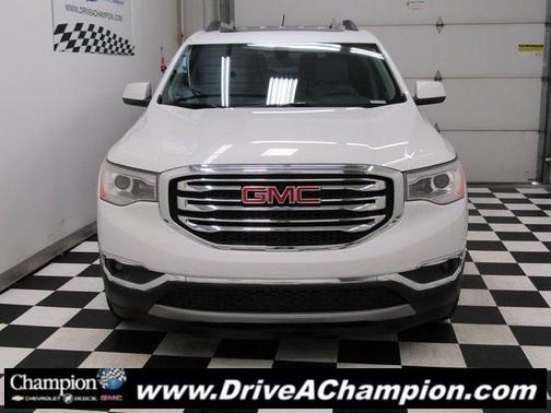 2017 GMC Acadia SLT-1