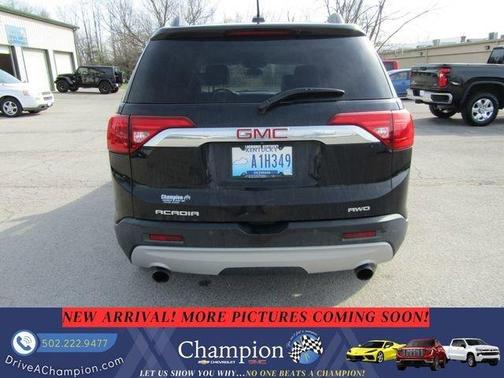 Black 2018 GMC Acadia SLT-1