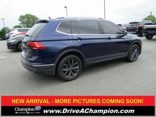 2022 Volkswagen Tiguan 2.0T SE