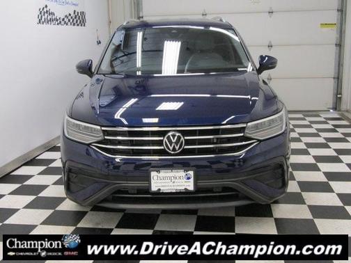 2022 Volkswagen Tiguan 2.0T SE