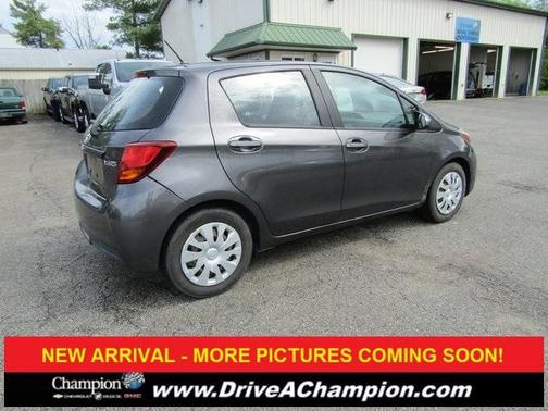 2017 Toyota Yaris L