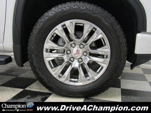 2025 GMC Sierra 1500 Denali