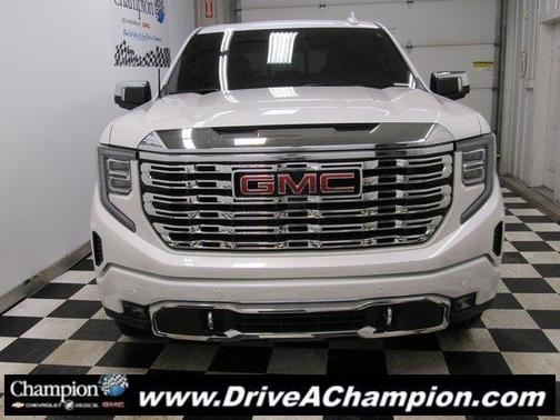 2025 GMC Sierra 1500 Denali