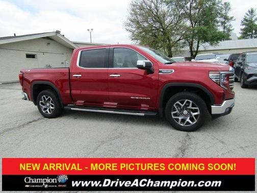2024 GMC Sierra 1500 SLT