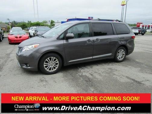 2015 Toyota Sienna L
