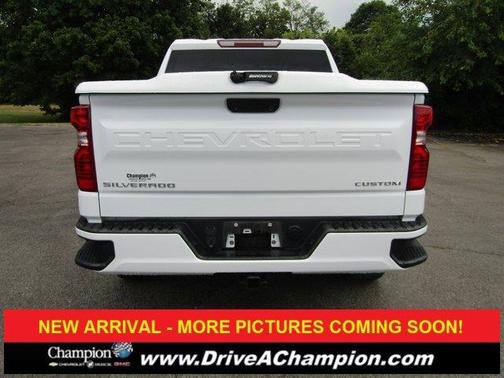 2023 Chevrolet Silverado 1500 Custom