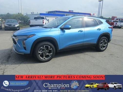 Blue 2025 Chevrolet Trax LT