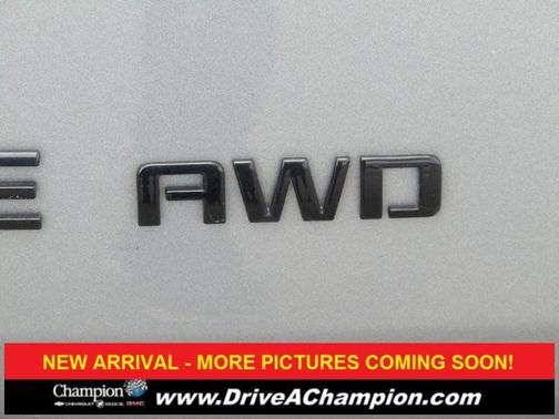 2024 Chevrolet Traverse Limited LT Cloth