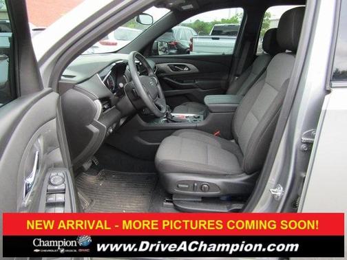 2024 Chevrolet Traverse Limited LT Cloth