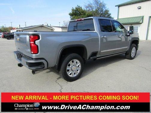 2025 Chevrolet Silverado 2500 High Country