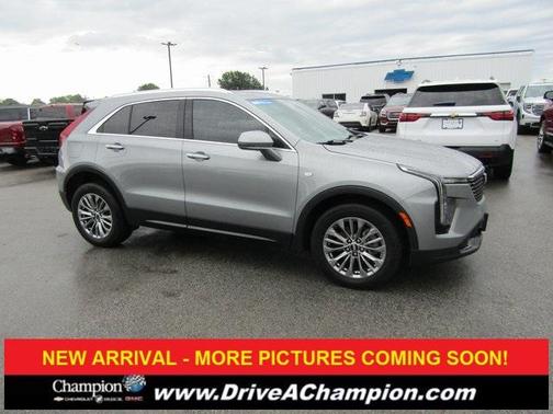 2024 Cadillac XT4 Premium Luxury