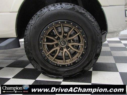 2017 Ford Expedition XLT