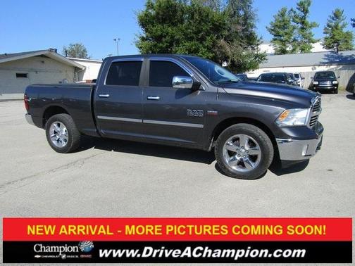 2014 RAM 1500 SLT