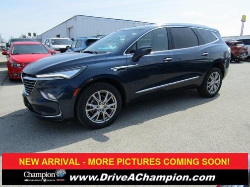 2022 Buick Enclave Essence