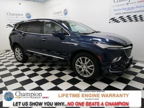 2022 Buick Enclave Essence