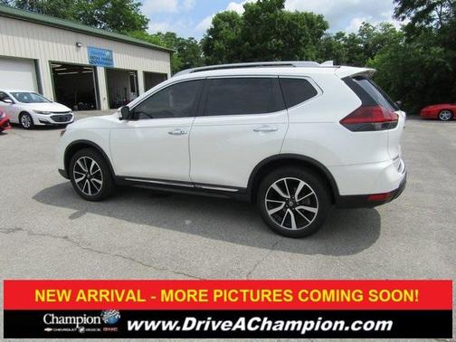 2020 Nissan Rogue SL