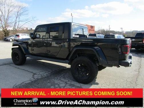 2021 Jeep Gladiator Overland