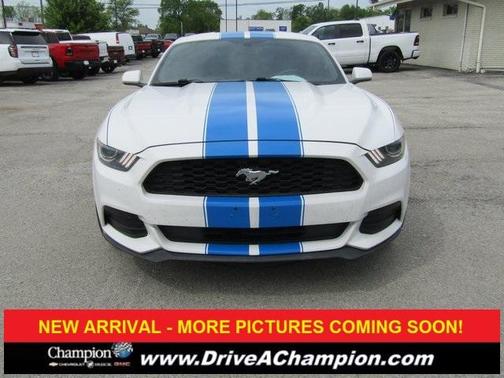 2015 Ford Mustang V6