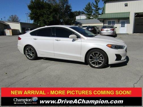 2020 Ford Fusion SEL