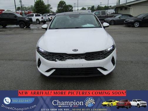 White 2021 Kia K5 EX