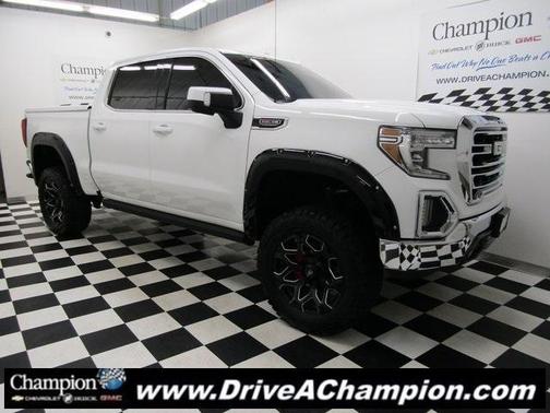 2021 GMC Sierra 1500 SLT